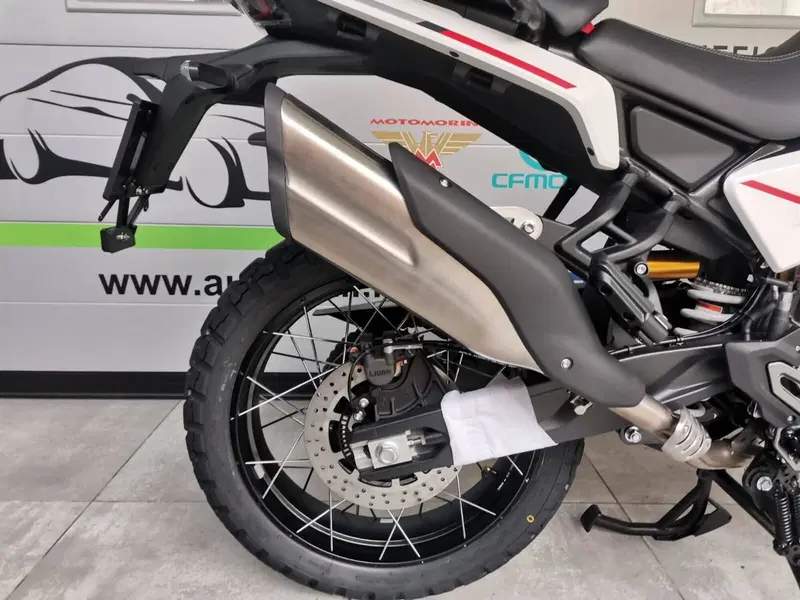 Moto Morini Allthrike 450 (2025 - 26) (16)