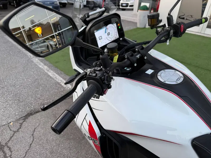 Moto Morini X-Cape 1200 (2026) (6)