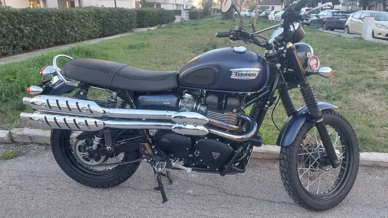 Triumph Scrambler (2006 - 17)