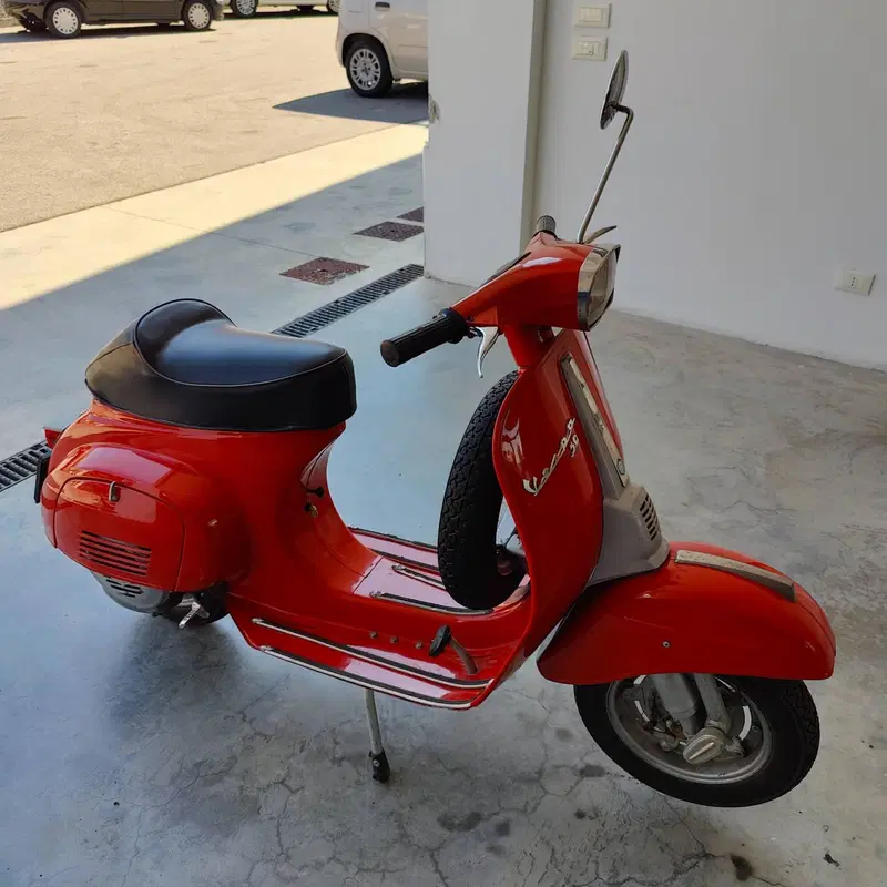 Piaggio Vespa 50 special 