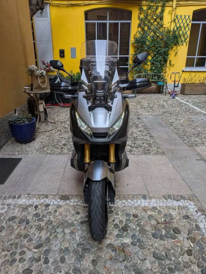Honda X-ADV 750 (2017) (3)