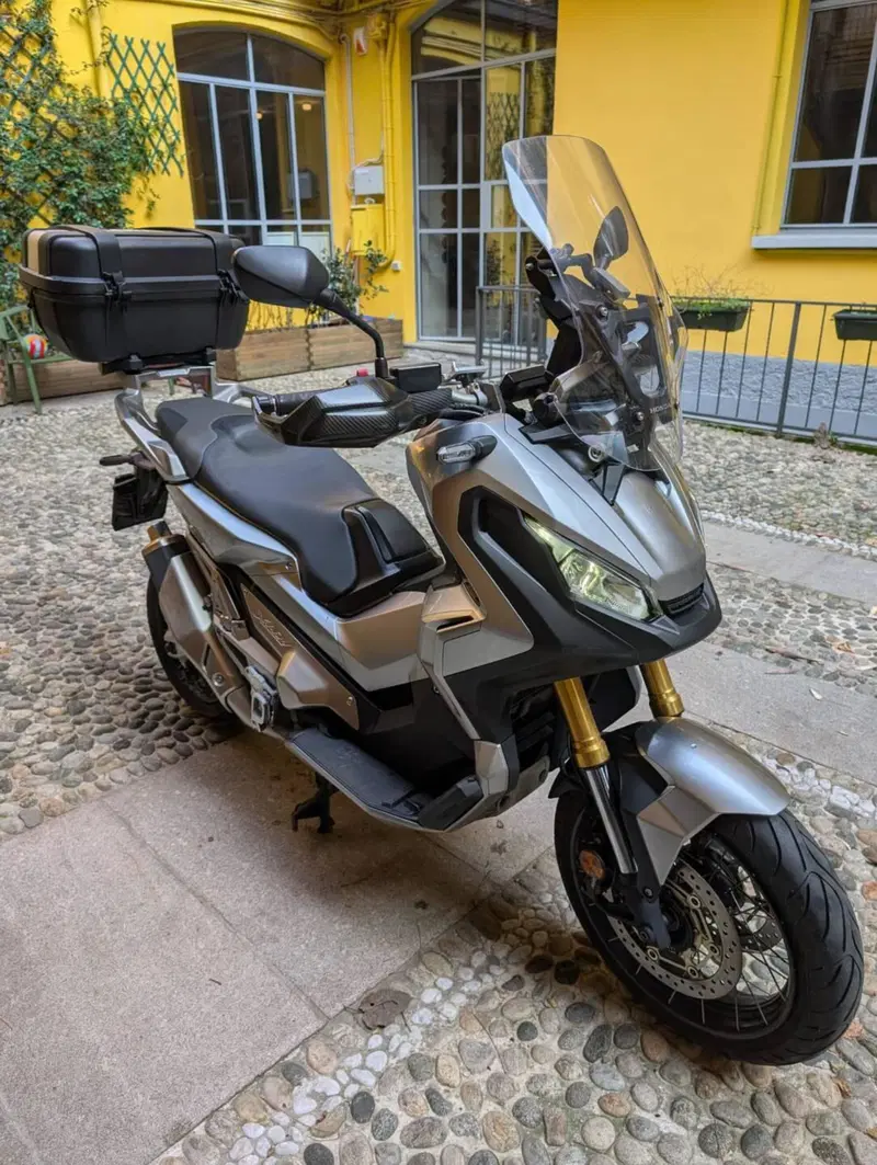 Honda X-ADV 750 (2017) (6)