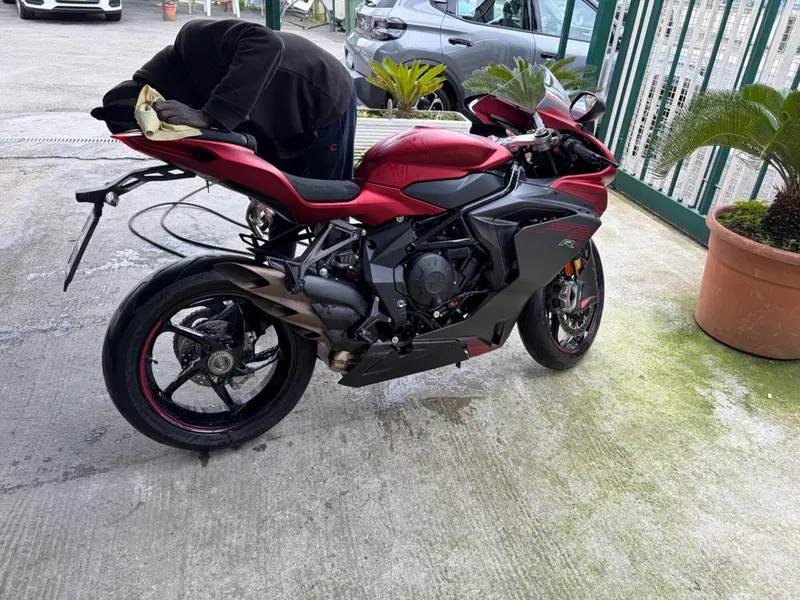 MV Agusta F3 800 R (2023 - 25) (4)
