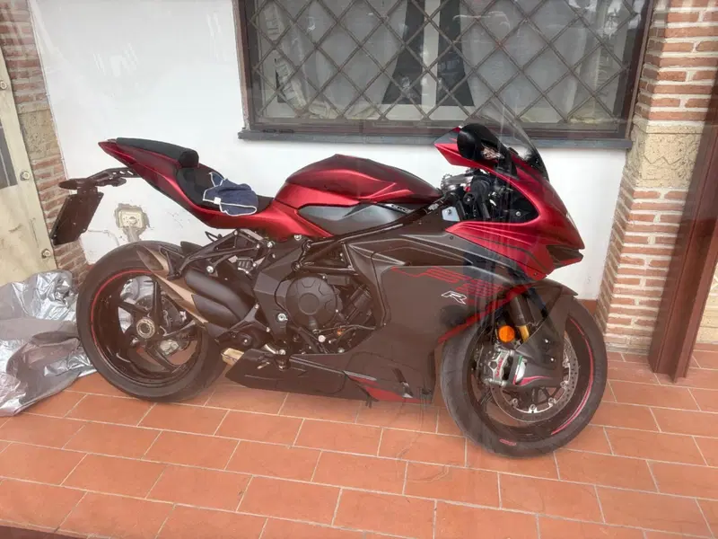 MV Agusta F3 800 R (2023 - 25) (5)