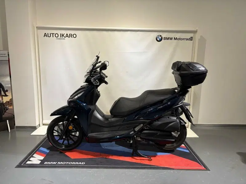 Kymco Agility 300i (2021 - 25) (2)