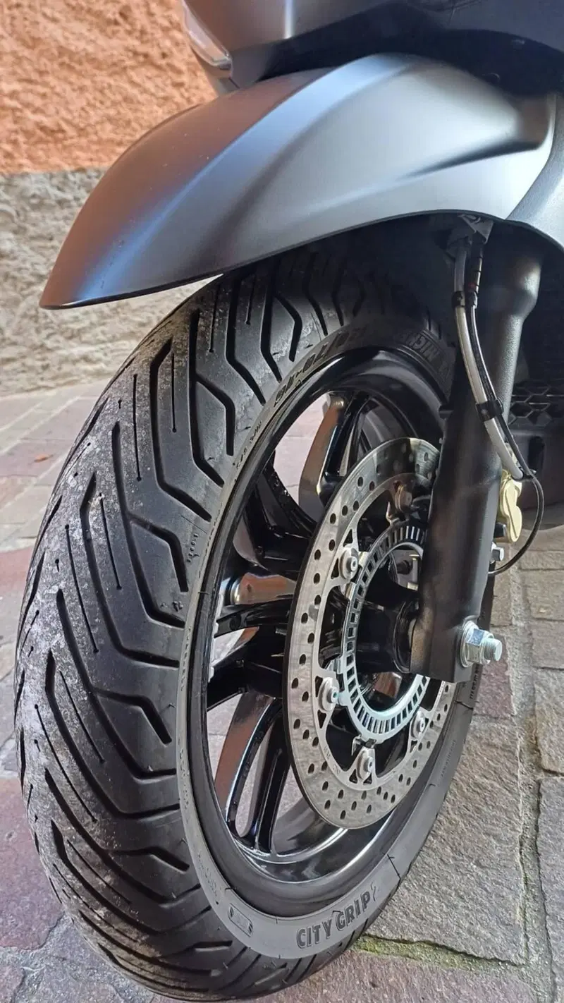 Piaggio Beverly 400 S ABS-ASR (2021 - 24) (5)