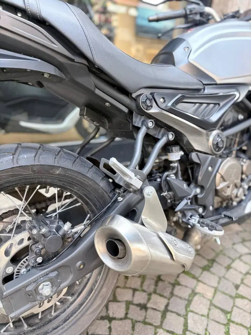 Voge Trofeo 300ACX Scrambler (2021 - 26) (7)