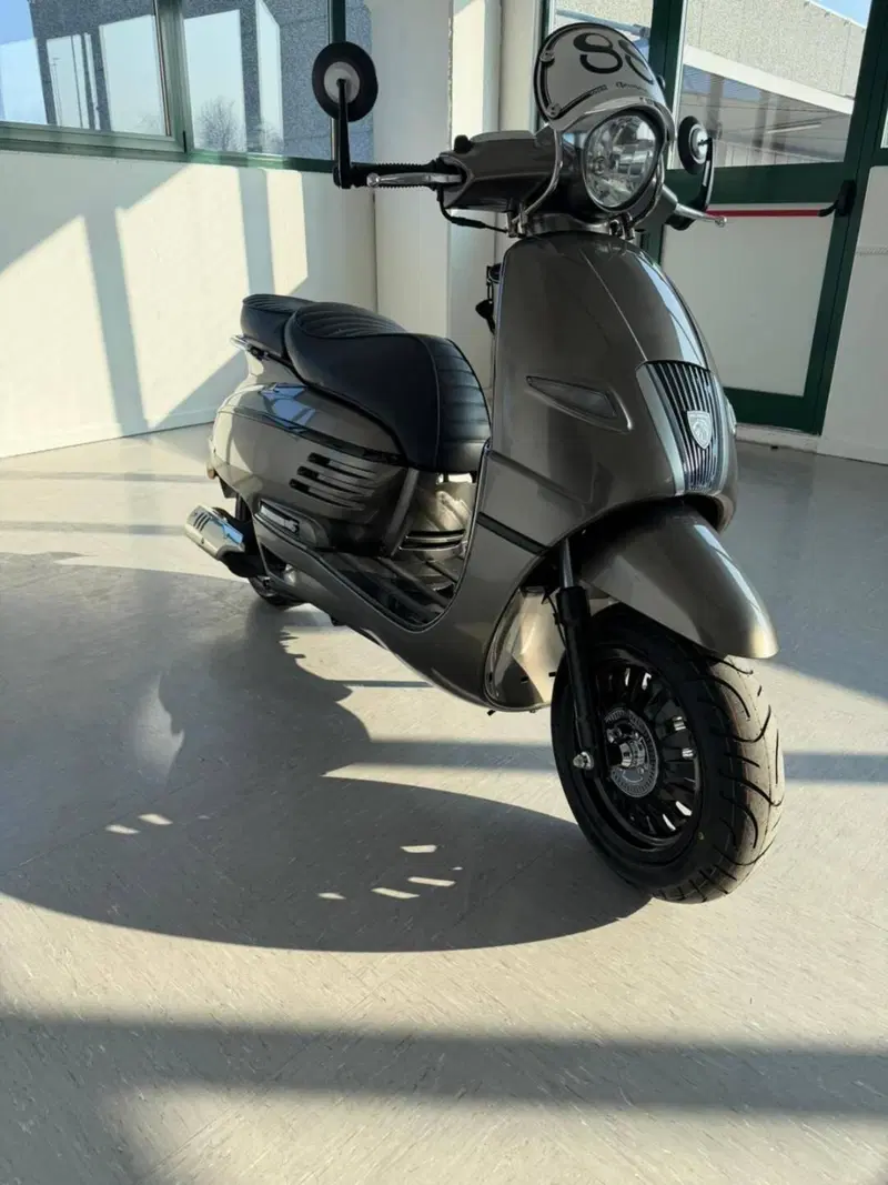 Peugeot Django 125 Classic Cafe Racer (2025 - 26) (2)