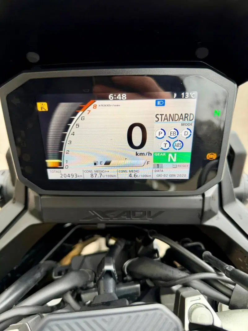 Honda X-ADV 750 DCT Travel (2021 - 24) (6)