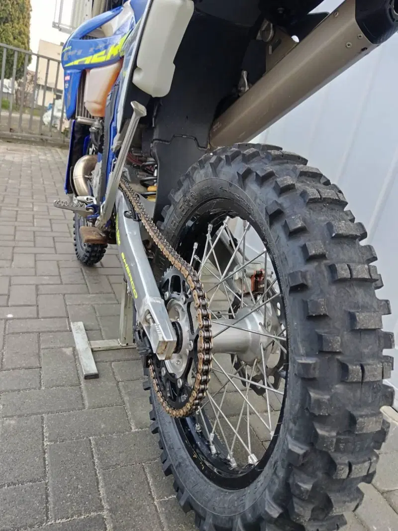 Sherco 300 SE Factory (2025) (16)