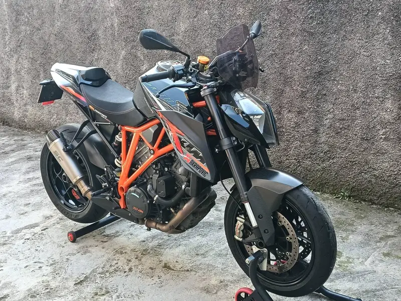 KTM 1290 Super Duke R ABS (2014 - 16) (3)