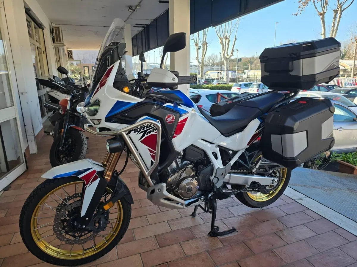 Honda Africa Twin CRF 1100L Adventure Sports DCT Travel Edition (2022 - 23) (2)