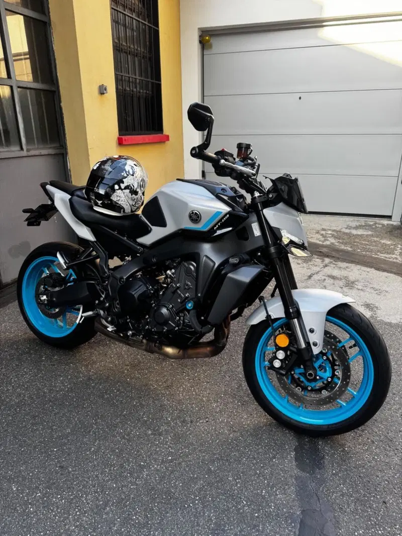 Yamaha MT-09 (2024 - 26)