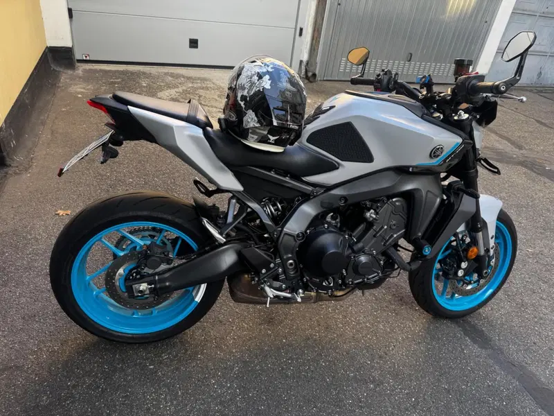 Yamaha MT-09 (2024 - 26) (2)