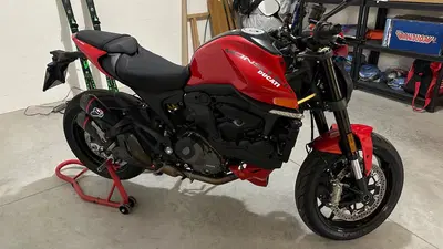 Ducati Monster 937 (2021 - 25) usata