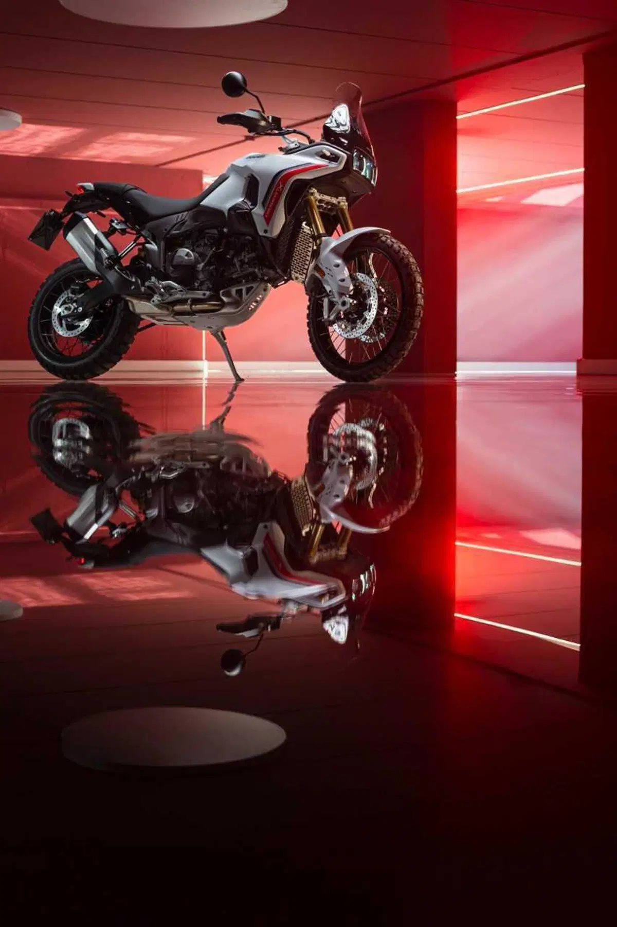Ducati DesertX 2026: è tutta nuova! Com'è fatta e come cambia la adventure bolognese (26)