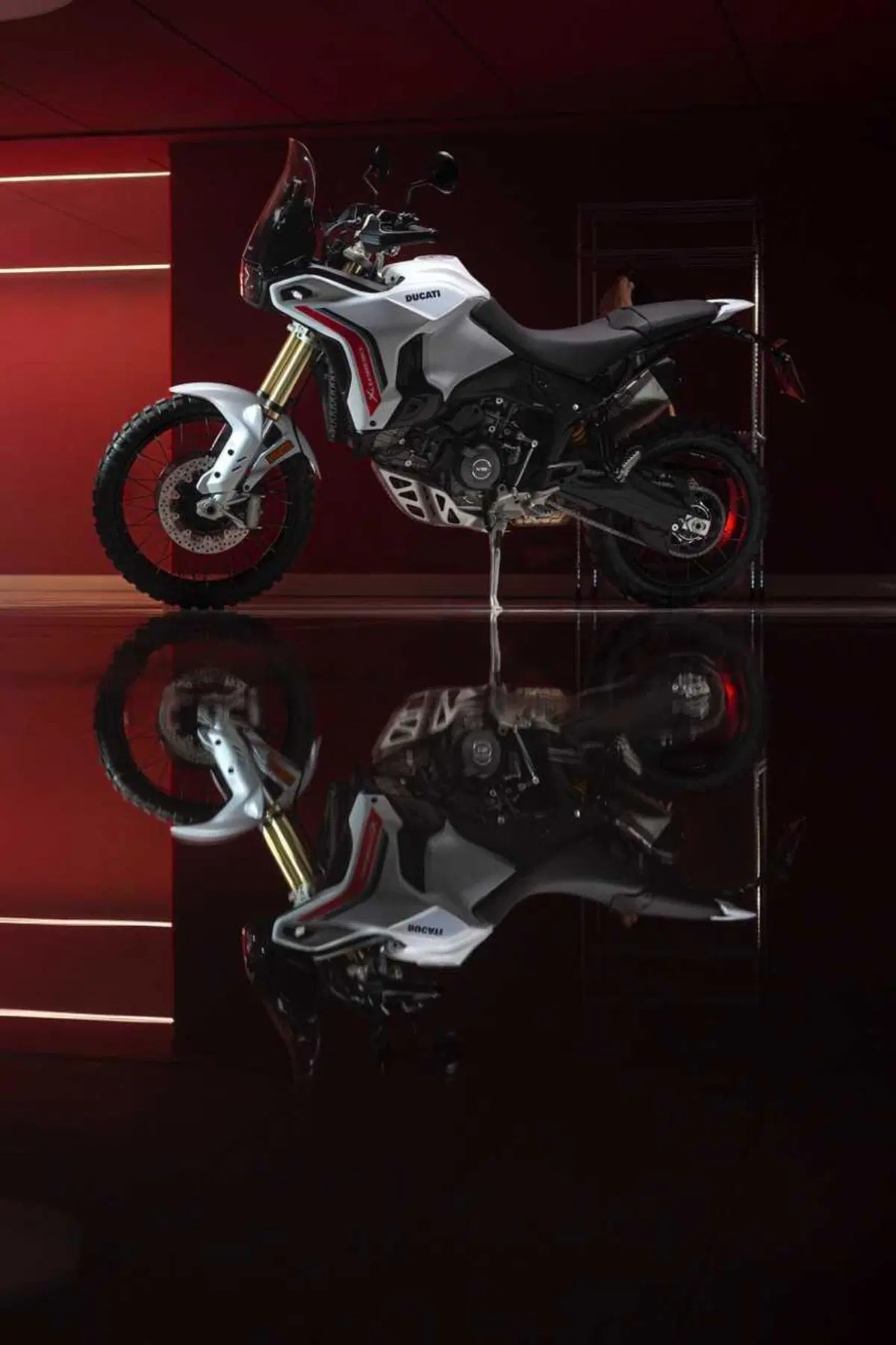 Ducati DesertX 2026: è tutta nuova! Com'è fatta e come cambia la adventure bolognese (31)