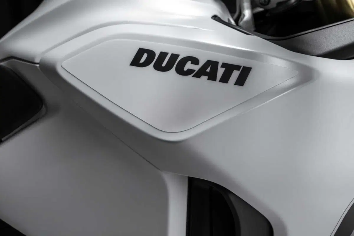 Ducati DesertX 2026: è tutta nuova! Com'è fatta e come cambia la adventure bolognese (48)