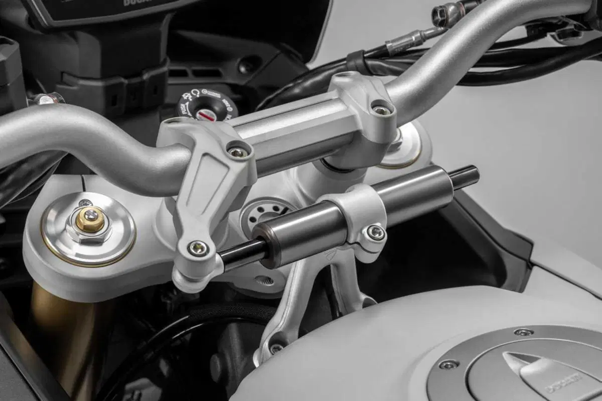 Ducati DesertX 2026: è tutta nuova! Com'è fatta e come cambia la adventure bolognese (51)