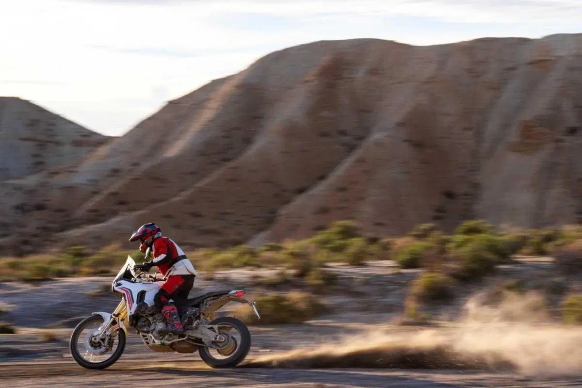 Ducati DesertX 2026: è tutta nuova! Com'è fatta e come cambia la adventure bolognese (103)