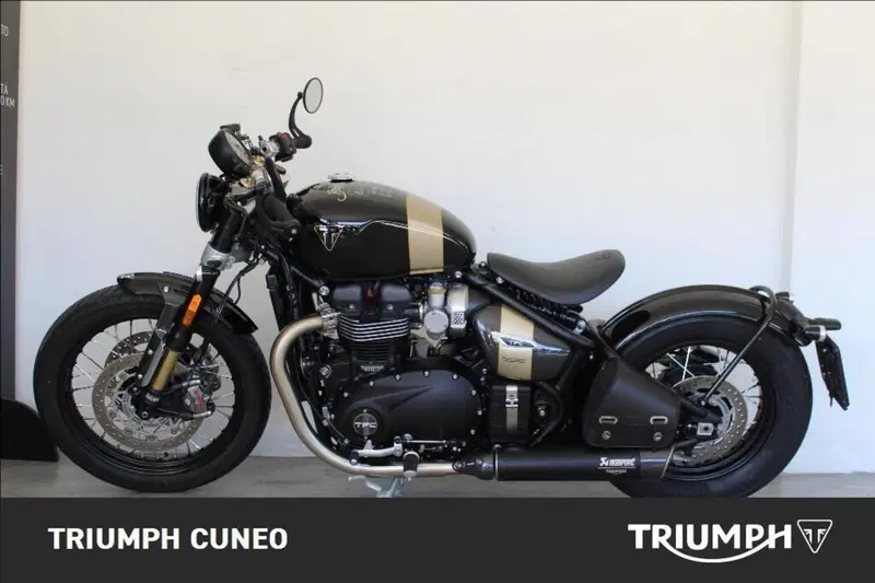 Triumph Bonneville Bobber TFC (2025) (8)