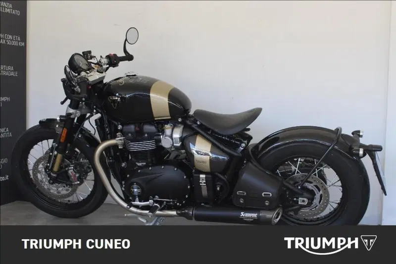 Triumph Bonneville Bobber TFC (2025) (10)