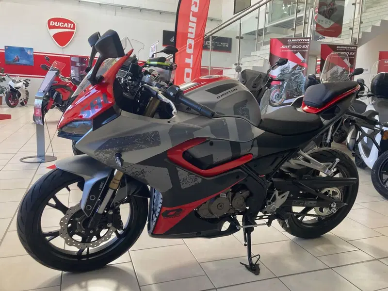 QJ Motor SRK 125 R (2025 - 26) (2)