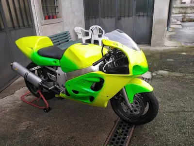 Suzuki GSX R 600 (1997 - 00) usata
