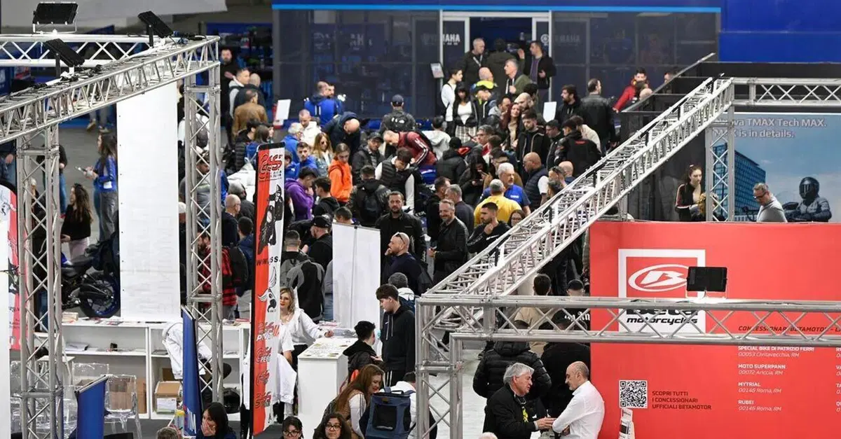 A Motodays 2026 si elegge la moto dell'anno e il pubblico pu&ograve; votare. Ecco come funziona