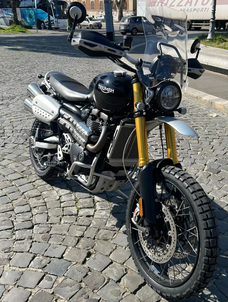Triumph Scrambler 1200 XE (2021 - 23) (2)
