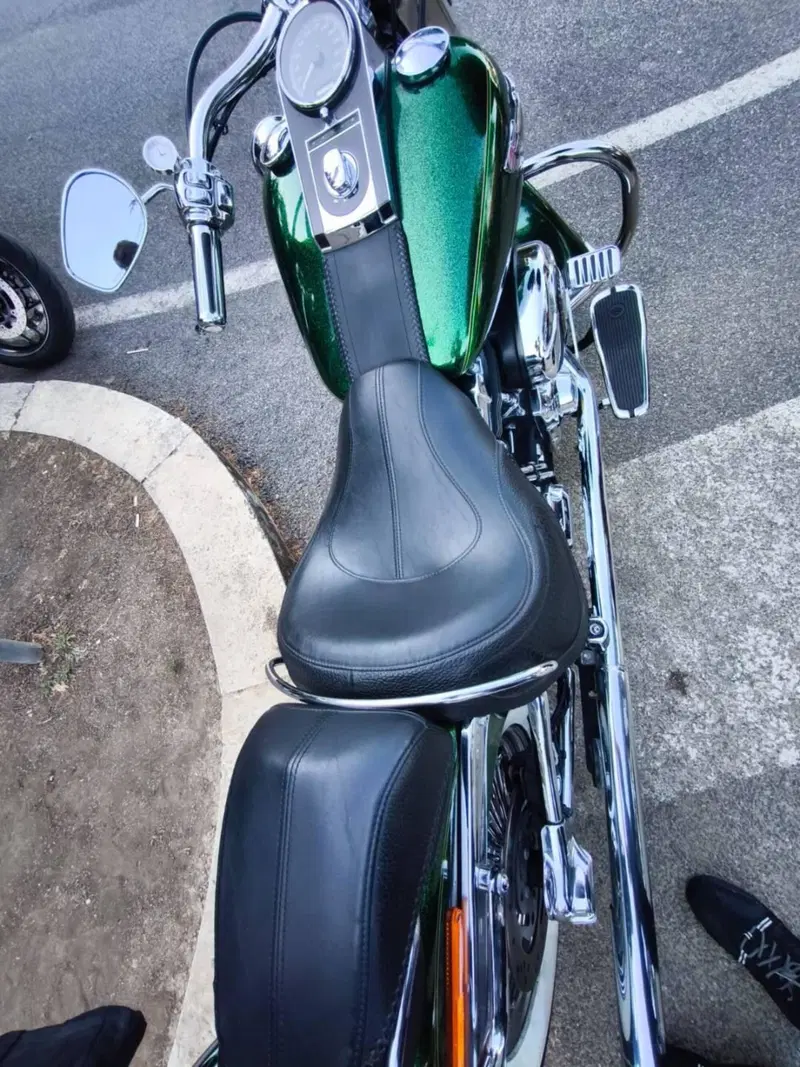 Harley-Davidson 1690 Deluxe ABS (2011 - 16) - FLSTN