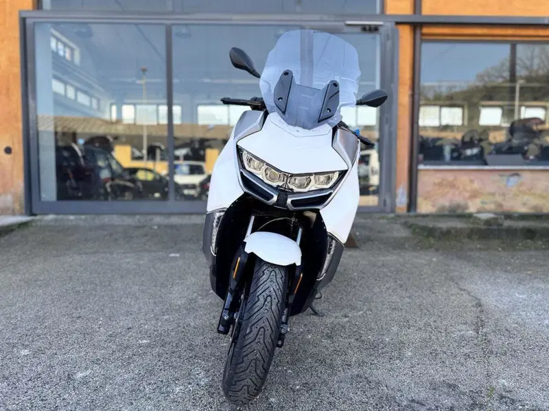 Bmw C 400 GT (2021 - 24) (3)