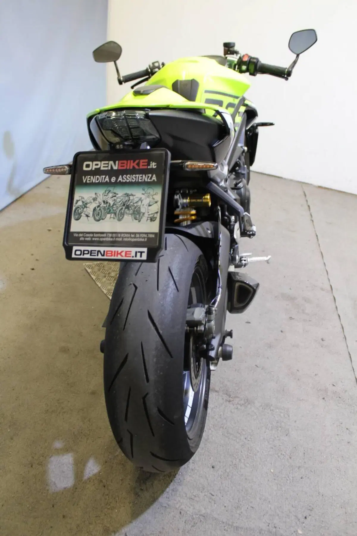 Triumph Street Triple 765 Moto2 Edition (2023 - 24) (5)