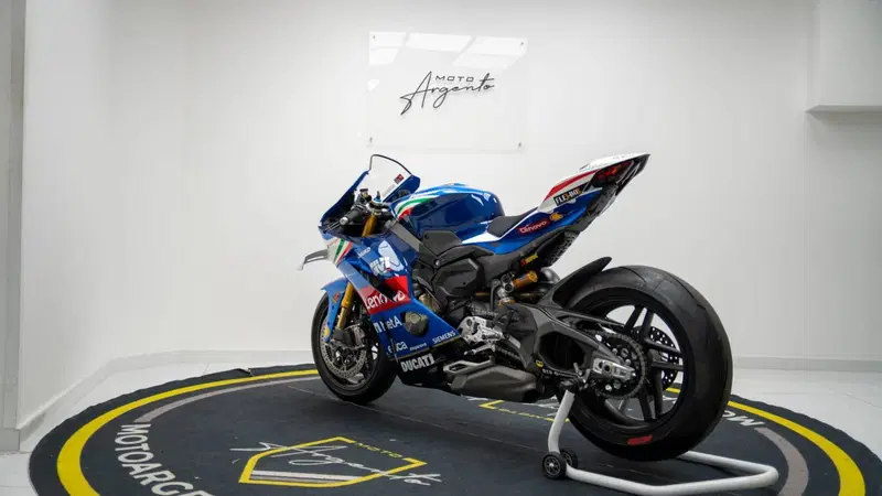 Ducati Panigale V4 Tricolore Italia (2025 - 26) (5)