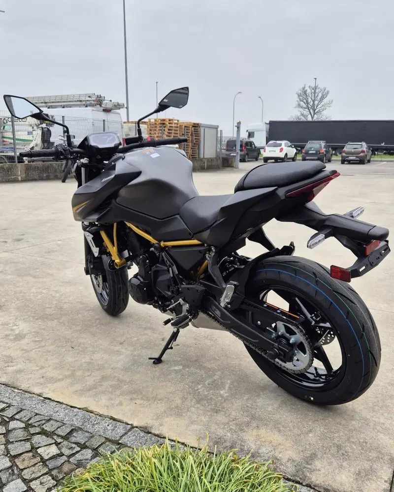 Kawasaki Z 650 S (2026) (3)