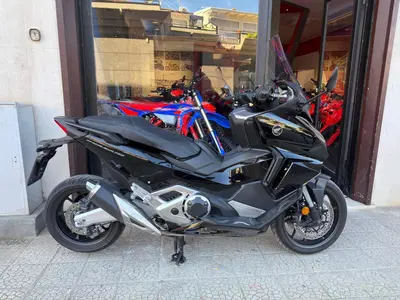 Honda Forza 750 DCT (2021 - 24) usata