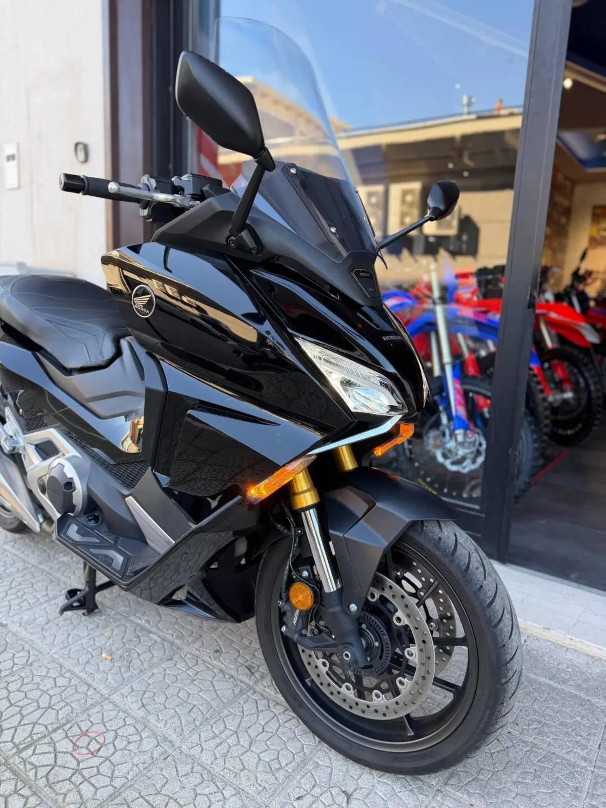 Honda Forza 750 DCT (2021 - 24) (6)