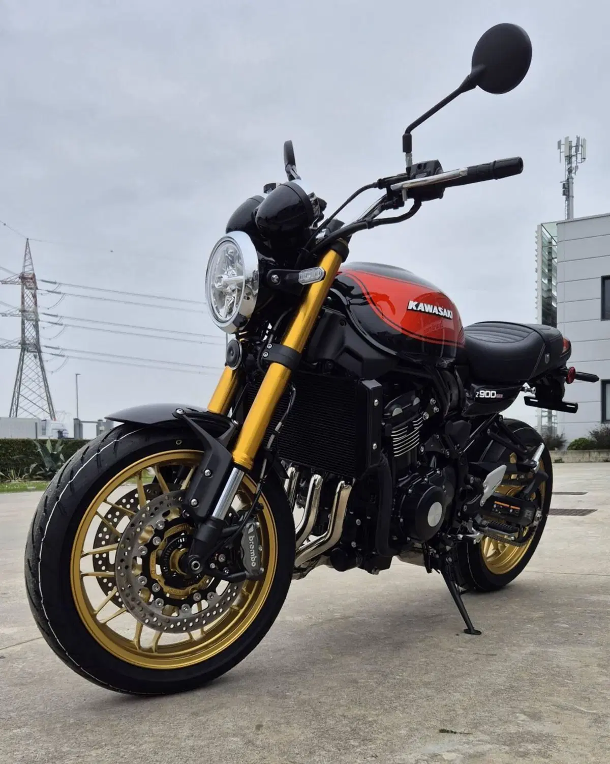 Kawasaki Z 900 RS SE (2026) (3)