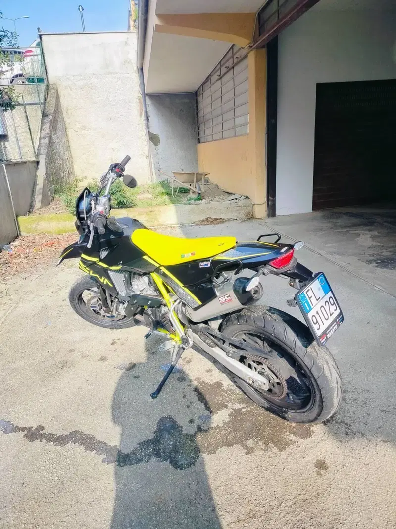 Swm SM 125 R (2022 - 24) (3)