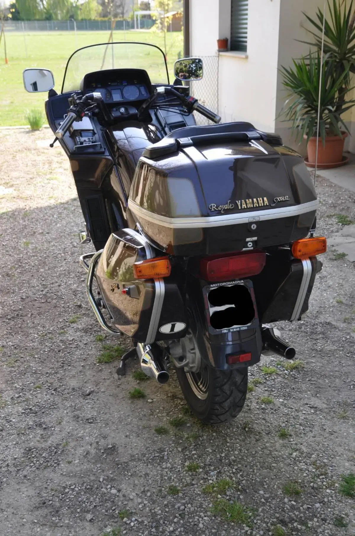 Yamaha XVZ 12 (4)