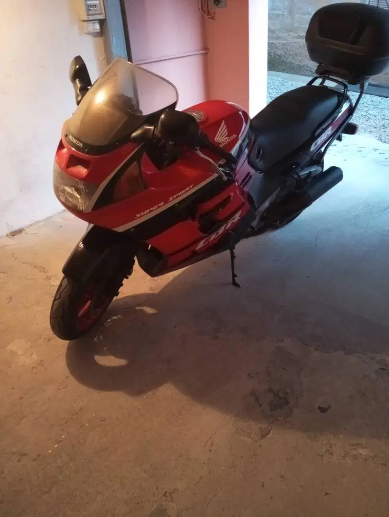 Honda CBR 1000 F (1989 - 92) (3)