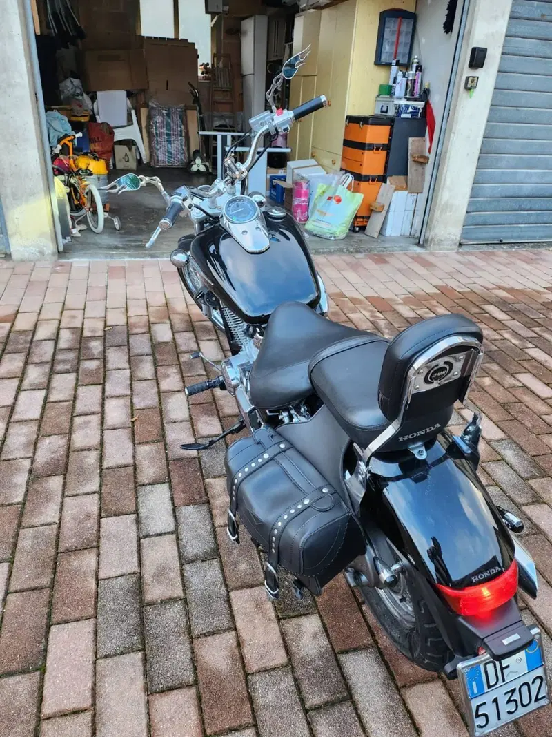Honda VT 750 Shadow Black Spirit (2007 - 16) (8)