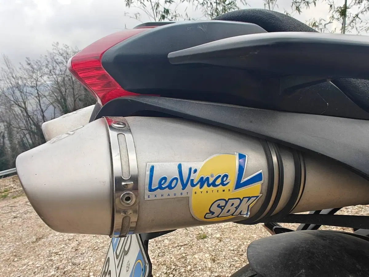 Yamaha FZ6 S2 (2007 - 11) (10)