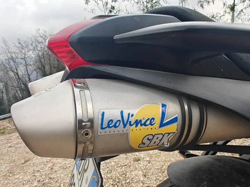 Yamaha FZ6 S2 (2007 - 11) (10)