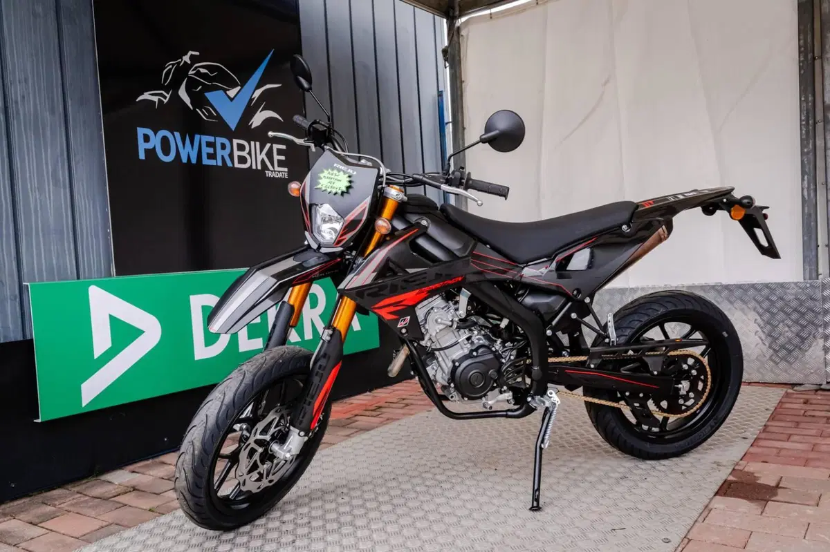 Rieju Marathon 125 Motard Europa (2026) (11)