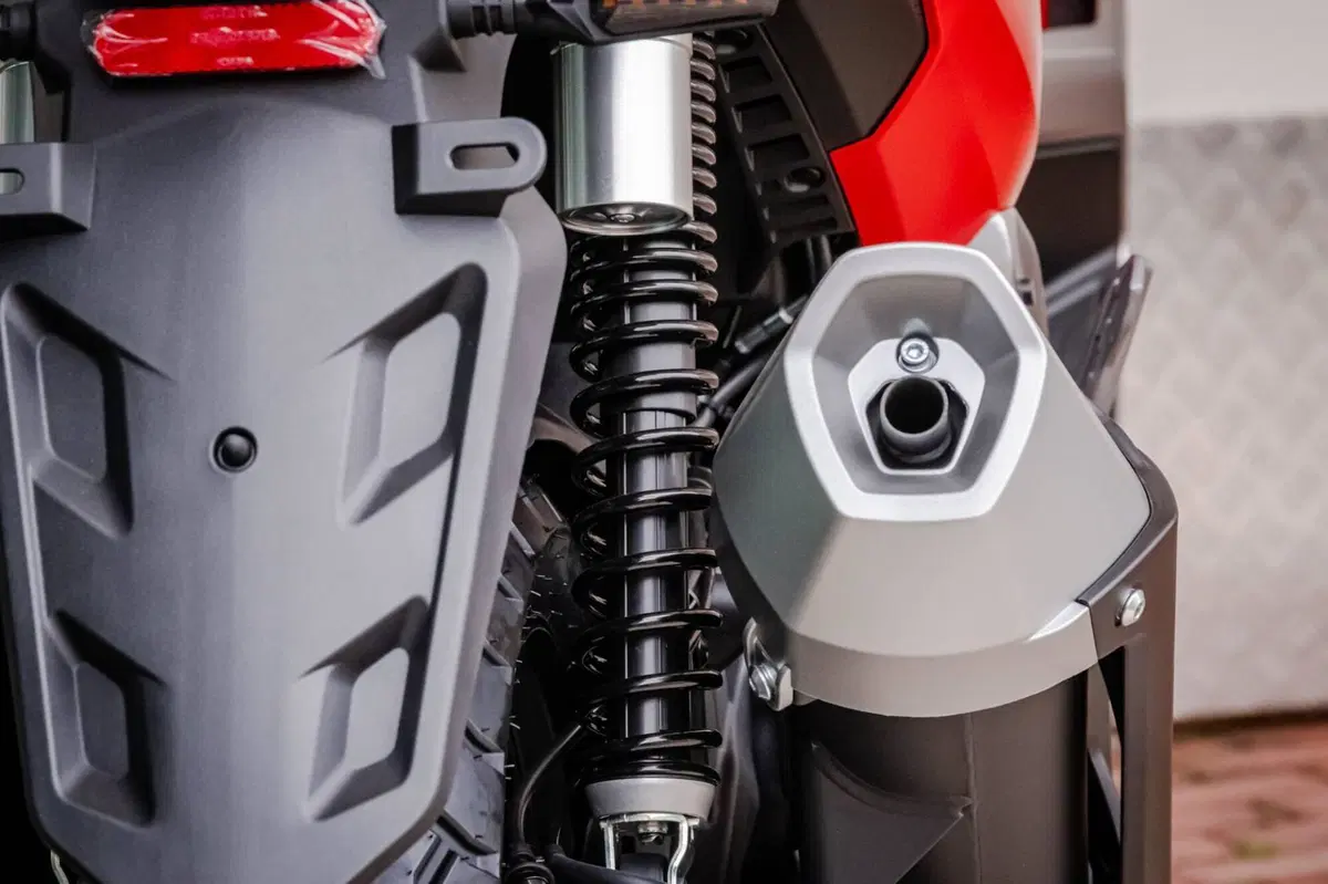 Voge Sfida SR1 ADV (2023 - 26) (5)
