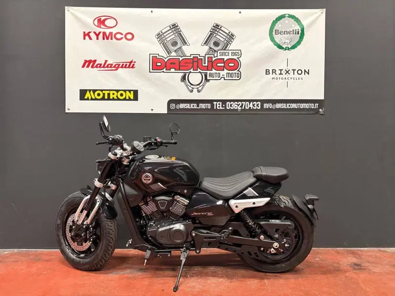 Benelli Leoncino 400 Bobber (2026) (2)
