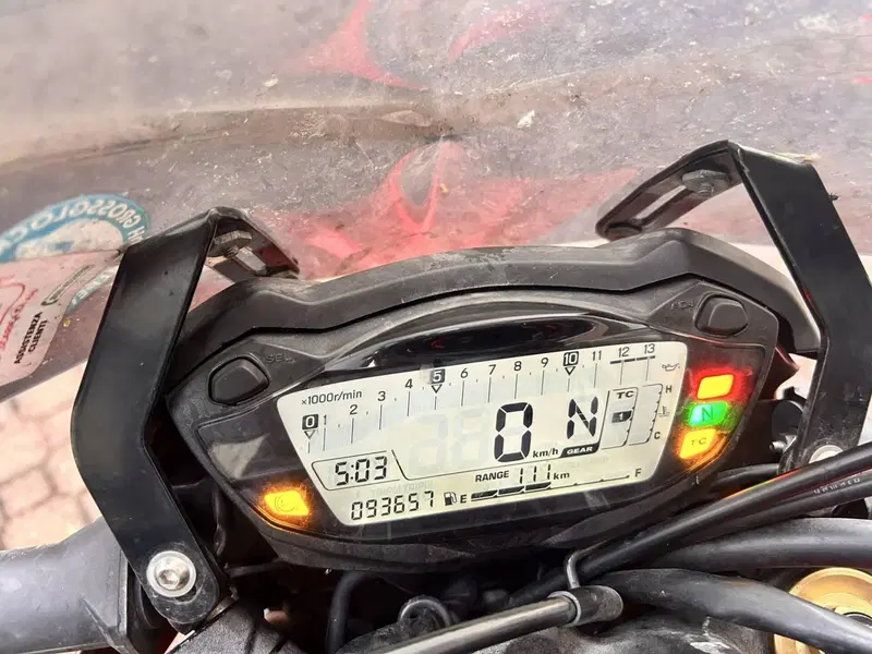 Suzuki GSX-S1000 ABS (2015 - 17) (2)
