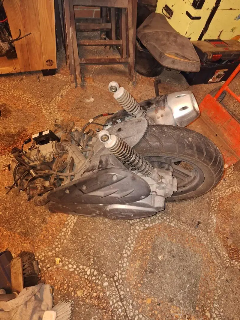 Kimco agility12516+ motore Kymco (3)