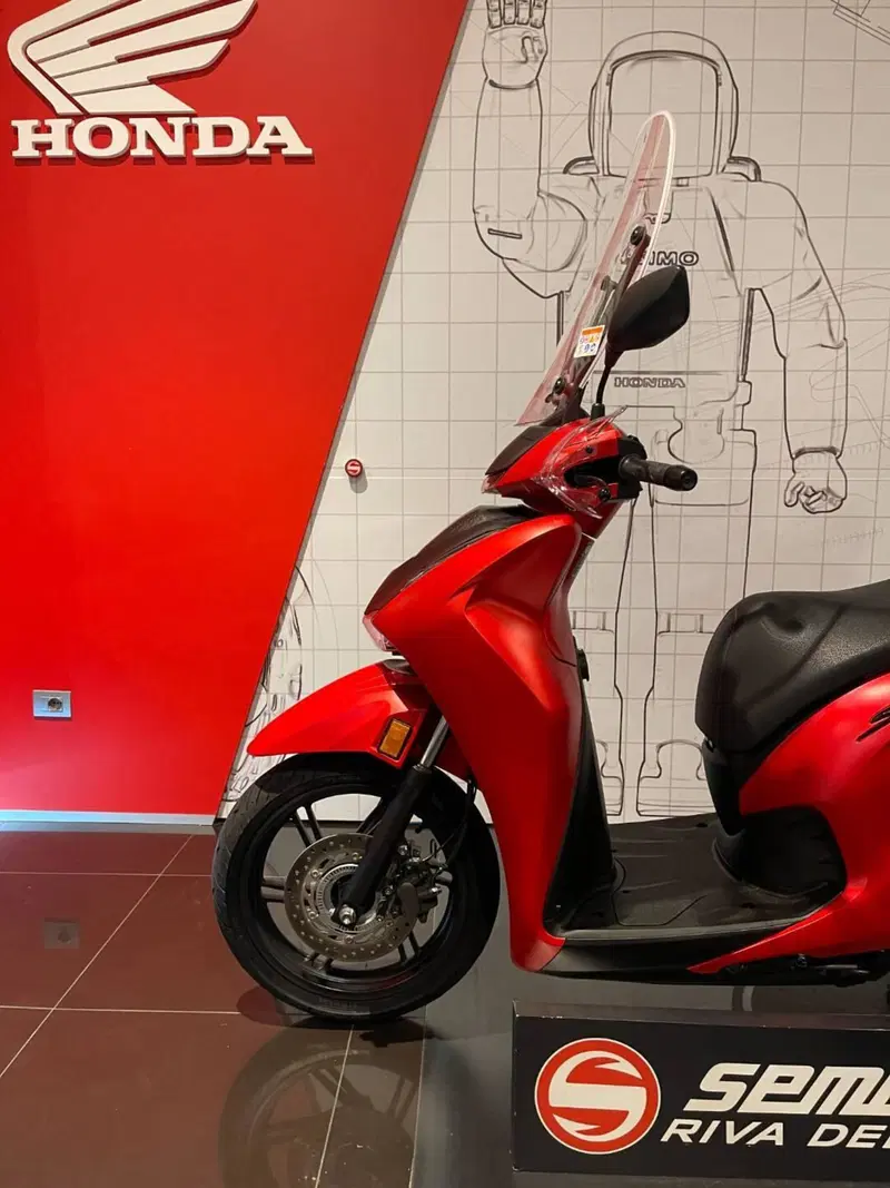 Honda SH 350i Sport (2025 - 26) (6)